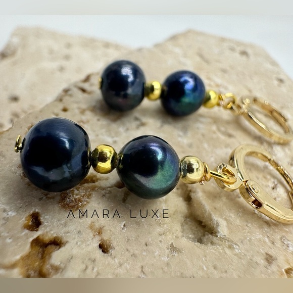 Black Baroque Freshwater Pearl Earrings - Picture 6 of 6